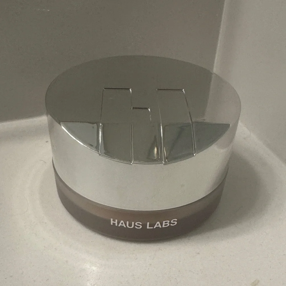 Haus Labs By Lady Gaga Bio-Blurring Loose Setting Powder DEEP HONEY